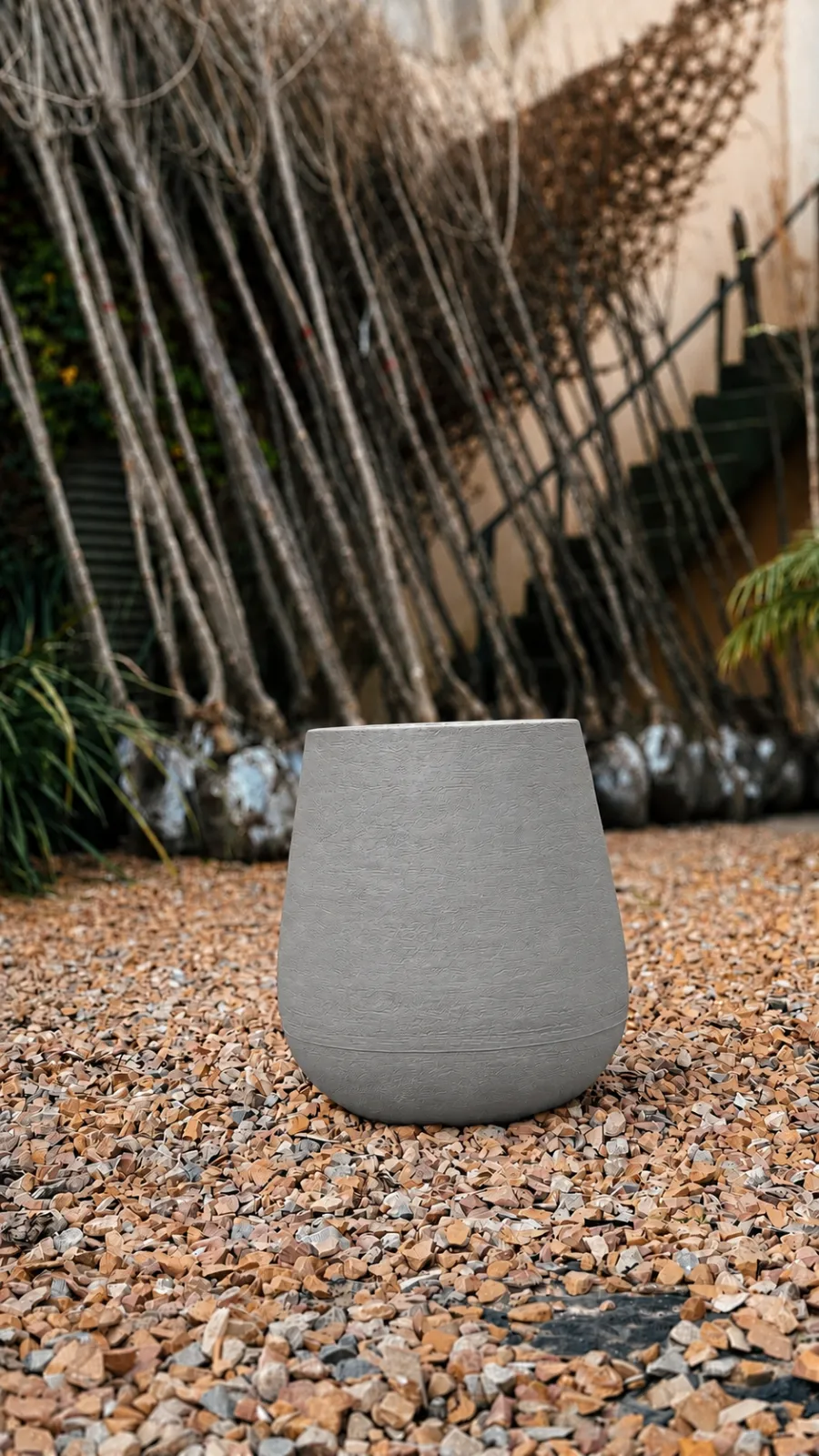 Maceta Mate Rotomoldeada - maceta gris